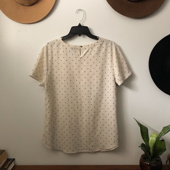Polka dot short sleeve blouse - Picture 2 of 7
